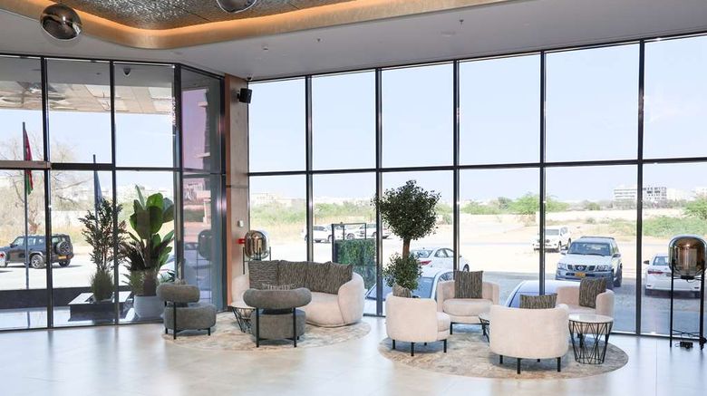 <b>Park Inn by Radisson Muscat Lobby</b>. Images powered by <a href="https://iceportal.shijigroup.com/" title="IcePortal" target="_blank">IcePortal</a>.