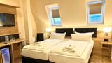 City Hotel Valois Room