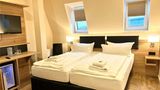 City Hotel Valois Room
