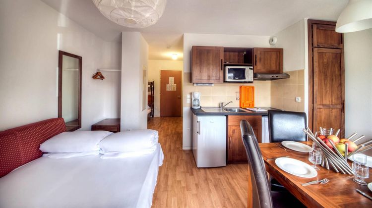 Zenitude Hotel-Residence l'Acacia Suite