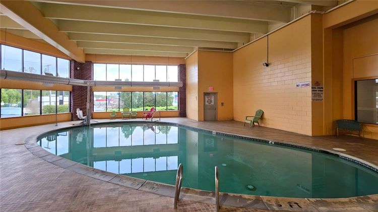 Clarion Pointe South Portland Pool