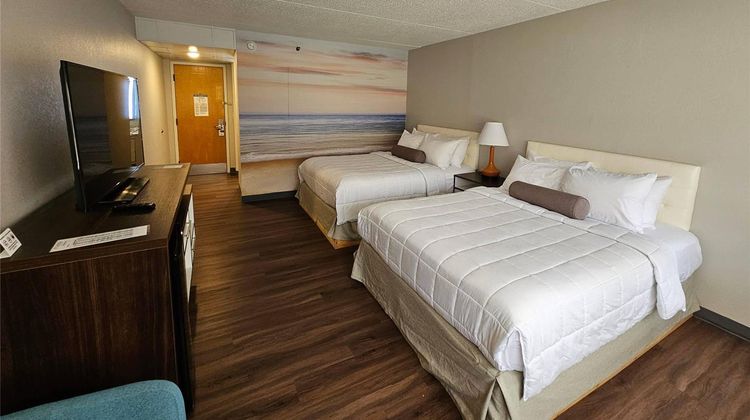 Clarion Pointe South Portland Room