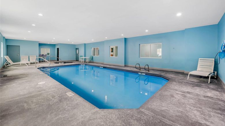 <b>Quality Inn Ruidoso Pool</b>. Images powered by <a href="https://iceportal.shijigroup.com/" title="IcePortal" target="_blank">IcePortal</a>.