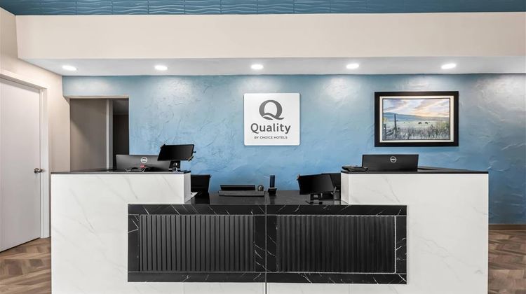 Quality Inn Lobby