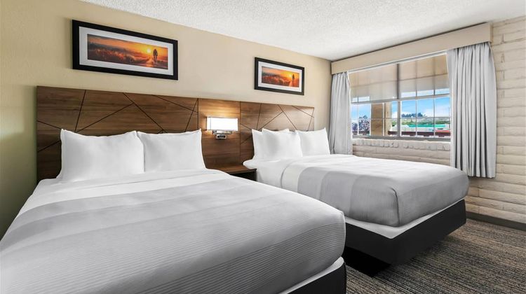 Quality Inn Room