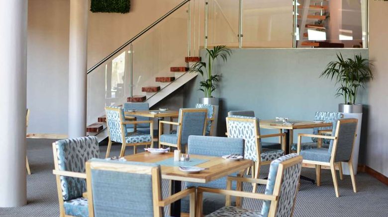 <b>Regal Inn Midrand Restaurant</b>. Images powered by <a href="https://iceportal.shijigroup.com/" title="IcePortal" target="_blank">IcePortal</a>.