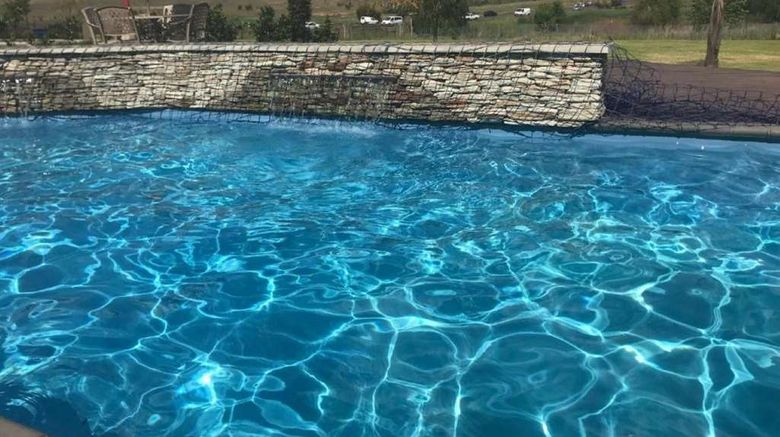 <b>Regal Inn Midrand Pool</b>. Images powered by <a href="https://iceportal.shijigroup.com/" title="IcePortal" target="_blank">IcePortal</a>.