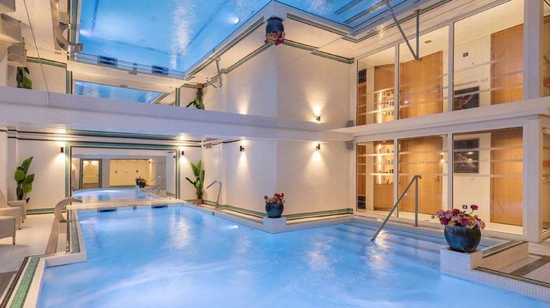 <b>Grand Tonic Hotel Biarritz Spa</b>. Images powered by <a href="https://iceportal.shijigroup.com/" title="IcePortal" target="_blank">IcePortal</a>.