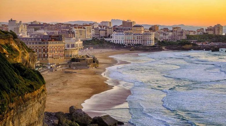 Grand Tonic Hotel Biarritz Exterior. Images powered by <a href="https://iceportal.shijigroup.com" target="_blank" rel="noopener">Ice Portal</a>.