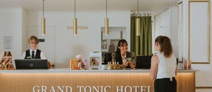 Grand Tonic Hotel Biarritz Lobby