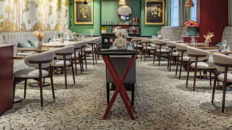 <b>Grand Tonic Hotel Biarritz Restaurant</b>. Images powered by <a href="https://iceportal.shijigroup.com/" title="IcePortal" target="_blank">IcePortal</a>.