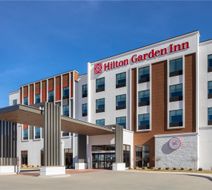 Hilton Garden Hutchinson Exterior