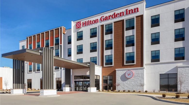 <b>Hilton Garden Hutchinson Exterior</b>. Images powered by <a href="https://iceportal.shijigroup.com/" title="IcePortal" target="_blank">IcePortal</a>.
