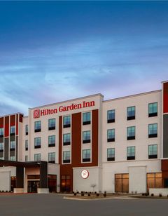 Hilton Garden Hutchinson