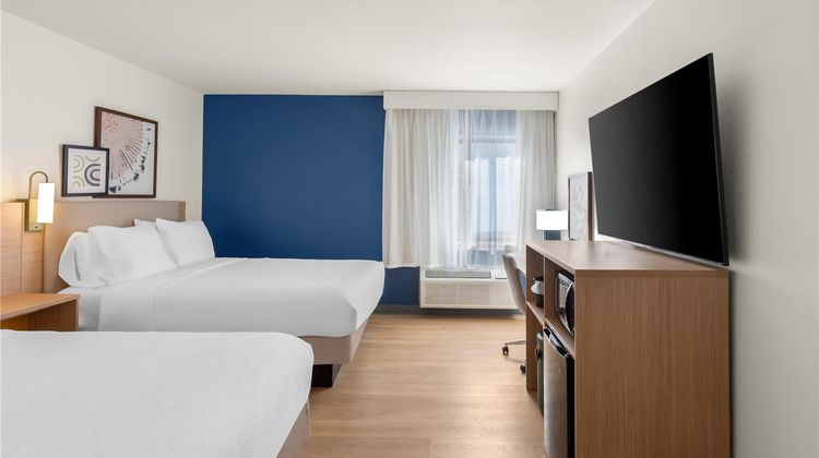 Spark by Hilton Matteson Chicago I 57 Room
