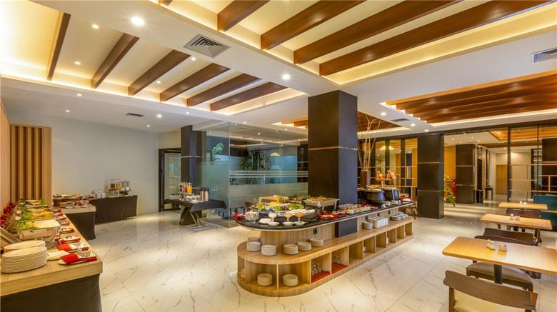 <b>Best Western Setiabudhi Bandung Restaurant</b>. Images powered by <a href="https://iceportal.shijigroup.com/" title="IcePortal" target="_blank">IcePortal</a>.