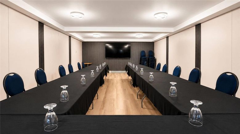 <b>Maritime Inn Port Hawkesbury Meeting</b>. Images powered by <a href="https://iceportal.shijigroup.com/" title="IcePortal" target="_blank">IcePortal</a>.