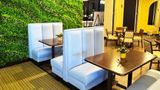 Ten Hotel and Residence Restaurant