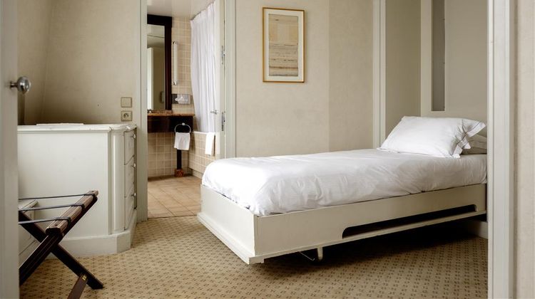 Hotel de l'Arcade Room