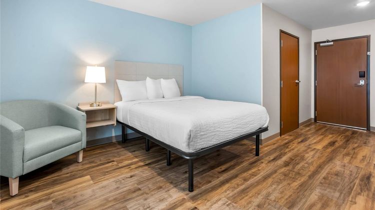 WoodSpring Suites Savannah West Ellabell Room