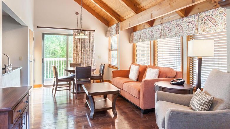 <b>Hilton Vacation Club MountainLoft Gatlin Room</b>. Images powered by <a href="https://iceportal.shijigroup.com/" title="IcePortal" target="_blank">IcePortal</a>.