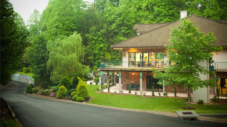 <b>Hilton Vacation Club MountainLoft Gatlin Exterior</b>. Images powered by <a href="https://iceportal.shijigroup.com/" title="IcePortal" target="_blank">IcePortal</a>.