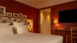 9Hotel Chelton Room
