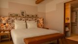 9Hotel Chelton Room