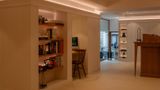 9Hotel Chelton Lobby