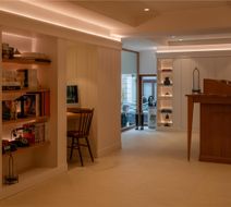 9Hotel Chelton Lobby