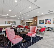 Home2 Raleigh Crabtree Lobby