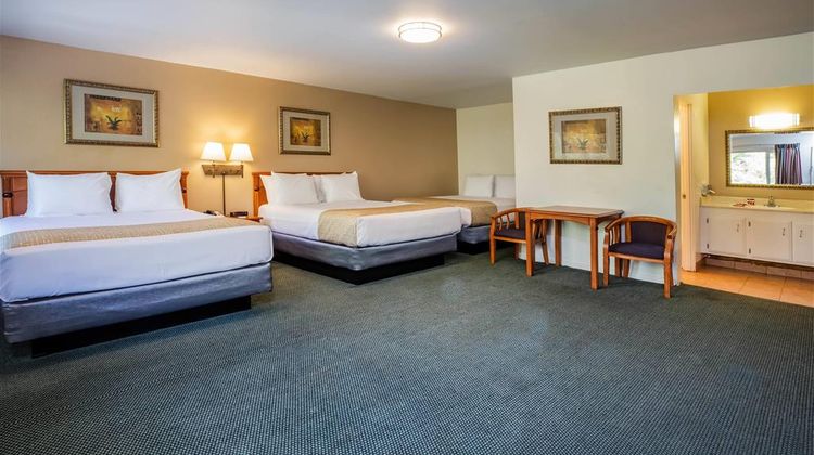 Travelodge Red Bluff Room