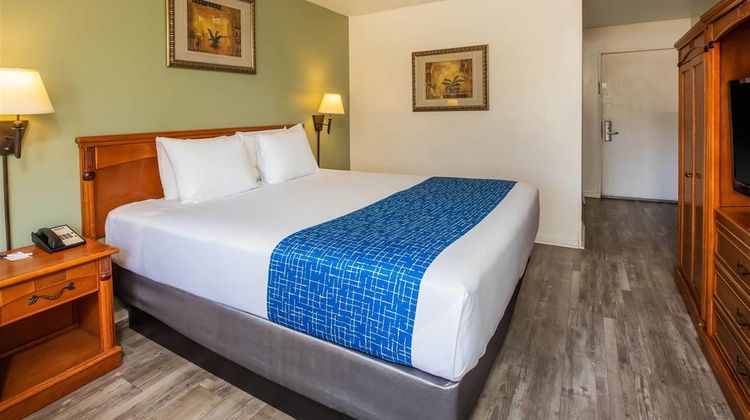 Travelodge Red Bluff Room