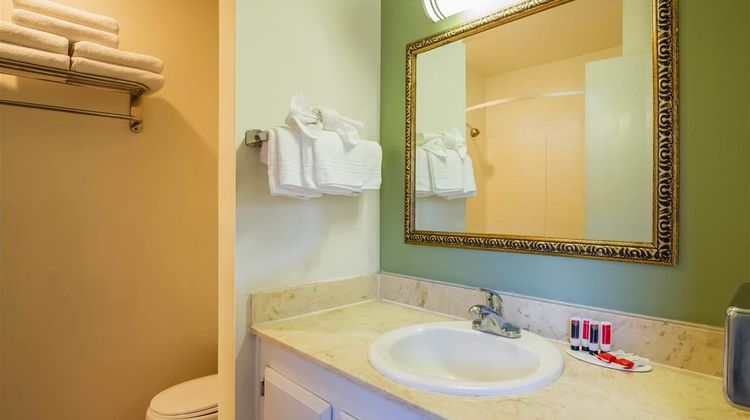 Travelodge Red Bluff Room