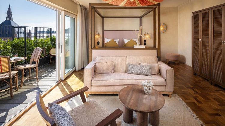 Grand Joanne Hotel Suite