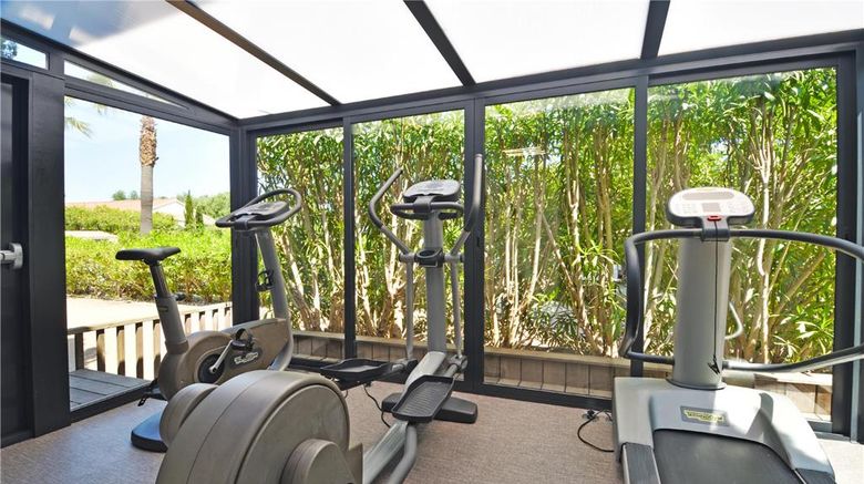 <b>Golfe Hotel Health</b>. Images powered by <a href="https://iceportal.shijigroup.com/" title="IcePortal" target="_blank">IcePortal</a>.