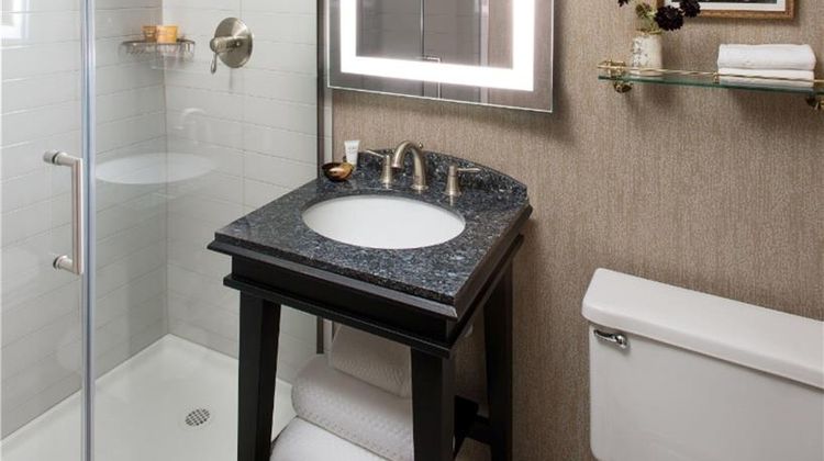 Claridge House Chicago Room