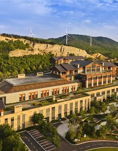 Secan Hotel Qingdao, Curio Collection by