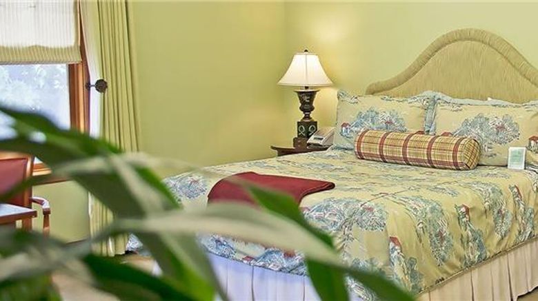 <b>The Rose Hotel Room</b>. Images powered by <a href="https://iceportal.shijigroup.com/" title="IcePortal" target="_blank">IcePortal</a>.