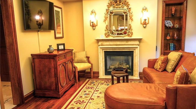<b>The Rose Hotel Suite</b>. Images powered by <a href="https://iceportal.shijigroup.com/" title="IcePortal" target="_blank">IcePortal</a>.