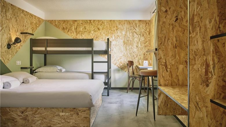 <b>Hotel Moustache Room</b>. Images powered by <a href="https://iceportal.shijigroup.com/" title="IcePortal" target="_blank">IcePortal</a>.