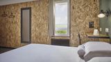 Hotel Moustache Room