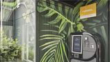<b>Foxotel Exterior</b>. Images powered by <a href="https://iceportal.shijigroup.com/" title="IcePortal" target="_blank">IcePortal</a>.
