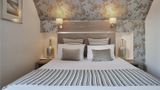 Beaujoire Hotel Room
