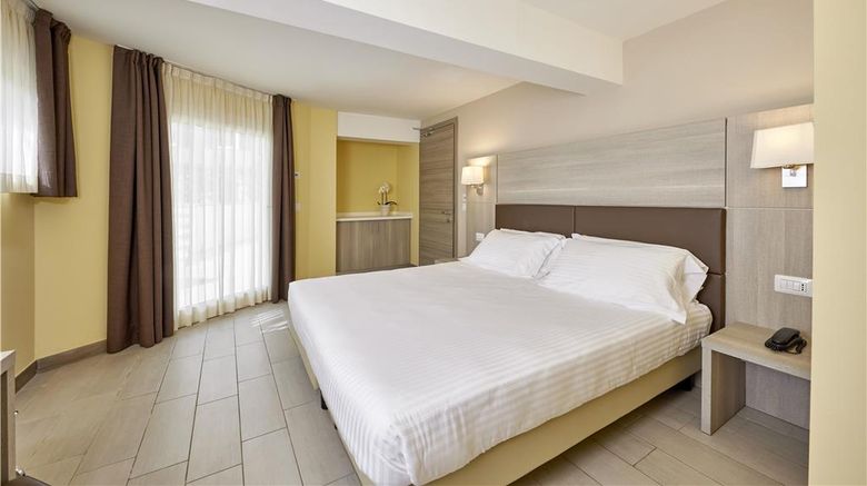 Park Hotel Casimiro Village Room. Images powered by <a href="https://iceportal.shijigroup.com" target="_blank" rel="noopener">Ice Portal</a>.