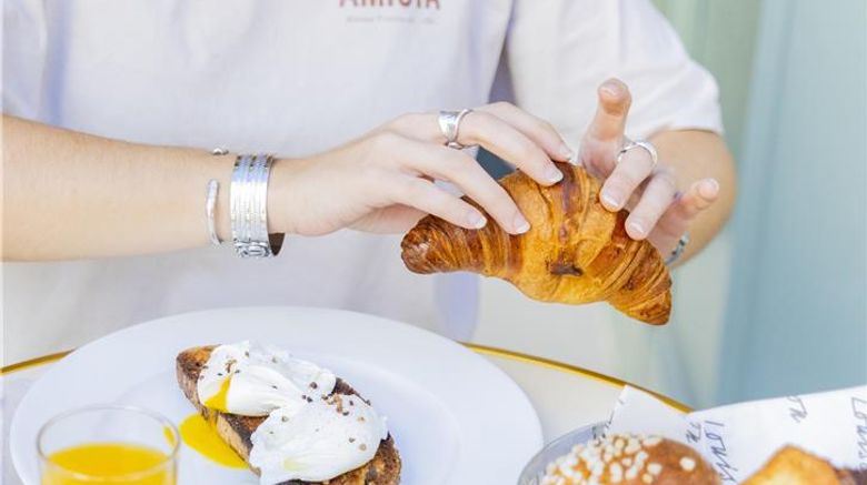 <b>Hotel Amista, Maison Provencale Restaurant</b>. Images powered by <a href="https://iceportal.shijigroup.com/" title="IcePortal" target="_blank">IcePortal</a>.