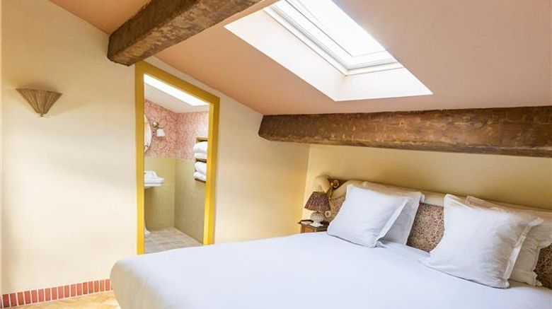 <b>Hotel Amista, Maison Provencale Room</b>. Images powered by <a href="https://iceportal.shijigroup.com/" title="IcePortal" target="_blank">IcePortal</a>.
