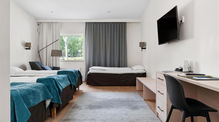 Best Western RC Hotel Room