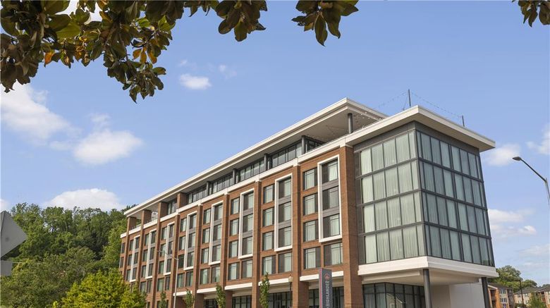 The Highlander Hotel Radford Exterior. Images powered by <a href="https://iceportal.shijigroup.com" target="_blank" rel="noopener">Ice Portal</a>.