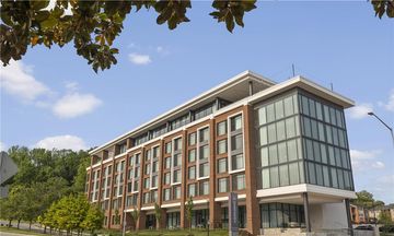 The Highlander Hotel Radford